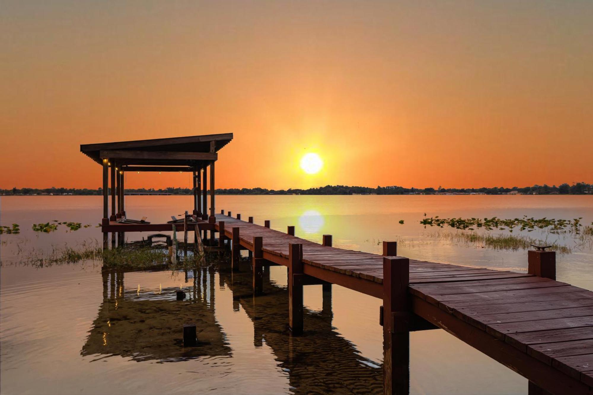 Spacious Lakefront House With Pool, Hottub, & Boating أورلاندو المظهر الخارجي الصورة